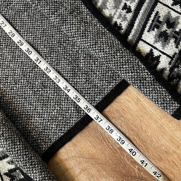 Splendid Longline Sweater Vest Size XS/S Southwestern Totem Aztec Wool Mohair - Picture 5 of 10